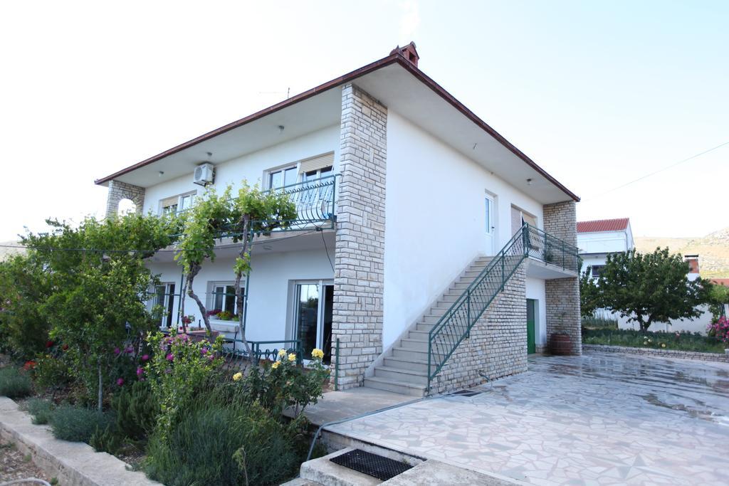Apartment Marin Donji Seget Exterior foto